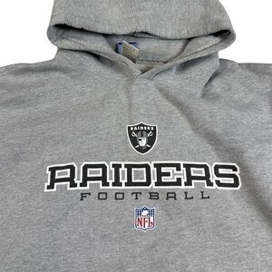 SOLD***Vintage Y2k Reebok Oakland Raiders Hoodie Pullover NFL Logo Grey Men’s
